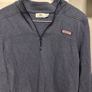 Vineyard Vines women’s half zip Sz medium